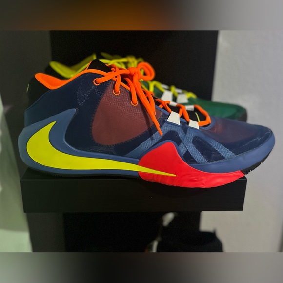Nike Other - Nike zoom freak 1